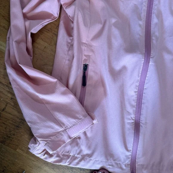 NWOT On Running Pink Utility Jacket - Picture 5 of 7